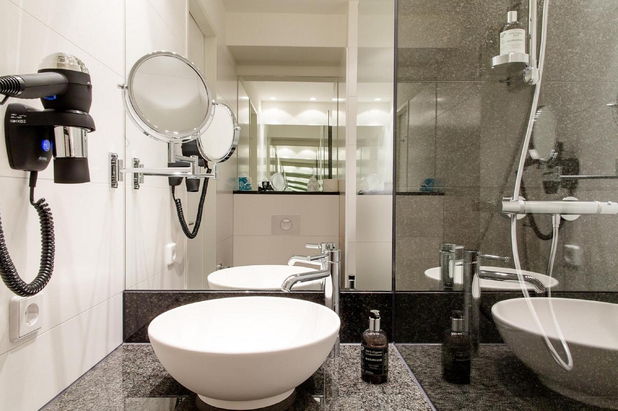 Motel One Linz-Hauptplatz المظهر الخارجي الصورة